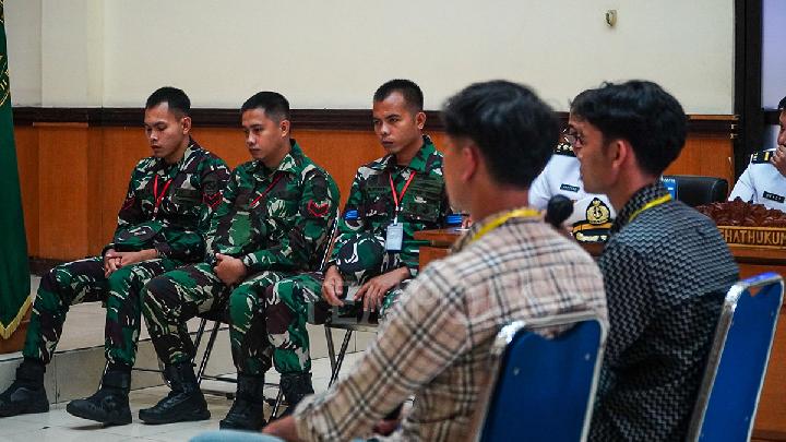 Sidang Penembakan Bos Rental, Prajurit TNI AL Bantah Tembak ke Arah Kerumunan